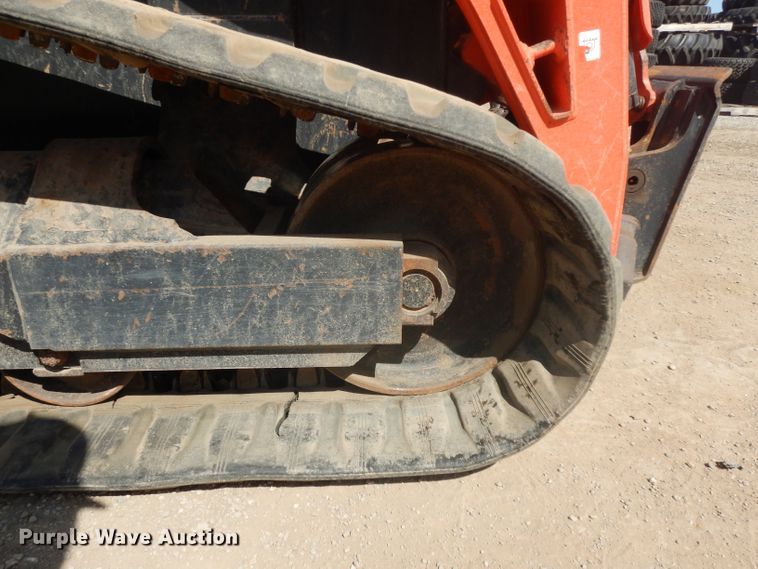 image for item DI8500 2017 Kubota SVL95-2S  tracked skid steer loader