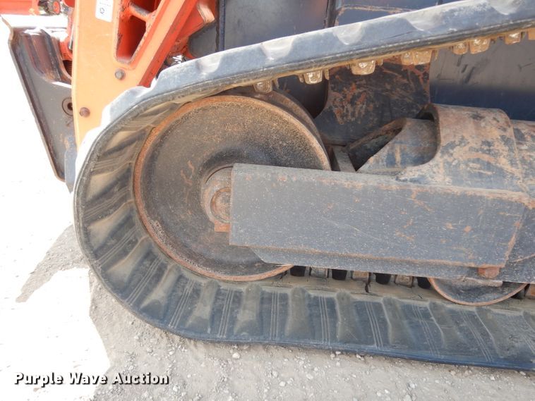 image for item DI8500 2017 Kubota SVL95-2S  tracked skid steer loader