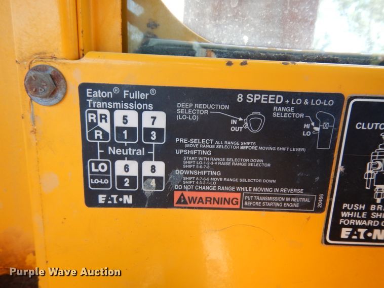 image for item DJ6541 2000 Badger 460 Hydro-Scopic  rubber tire excavator