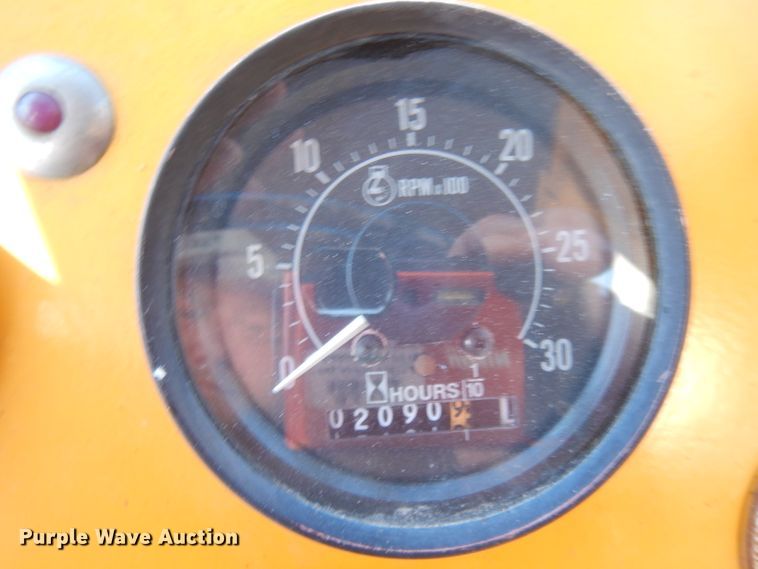 image for item DJ6541 2000 Badger 460 Hydro-Scopic  rubber tire excavator