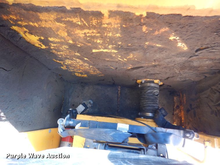 image for item DJ6541 2000 Badger 460 Hydro-Scopic  rubber tire excavator