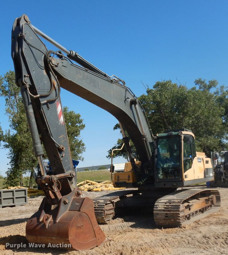 image for item DJ6542 2012 Volvo EC300DL  excavator