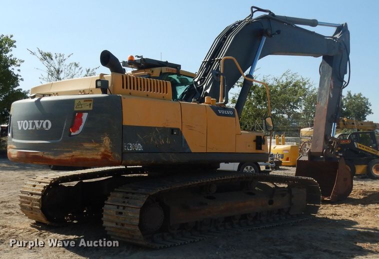 image for item DJ6542 2012 Volvo EC300DL  excavator