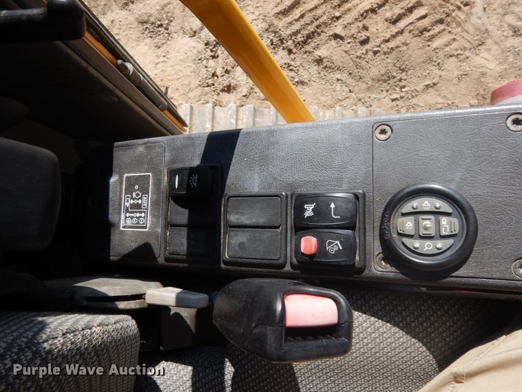 image for item DJ6542 2012 Volvo EC300DL  excavator