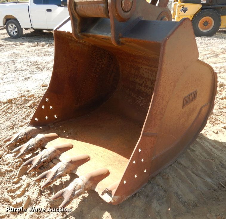 image for item DJ6542 2012 Volvo EC300DL  excavator