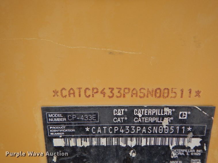 image for item DJ6543 2006 Caterpillar CP-433E  single drum roller