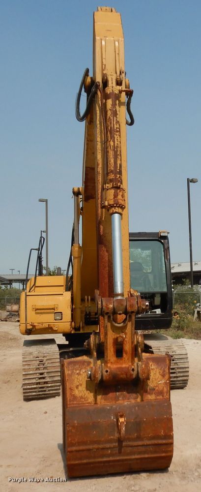 image for item DJ6544 2005 Caterpillar 320C excavator