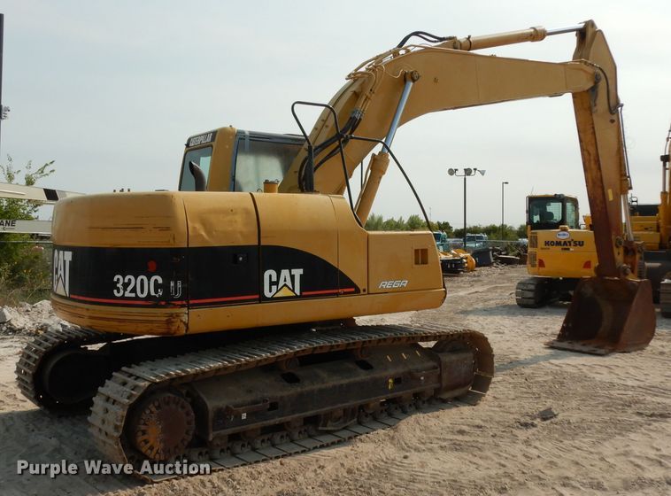image for item DJ6544 2005 Caterpillar 320C excavator