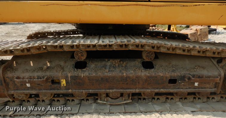 image for item DJ6544 2005 Caterpillar 320C excavator