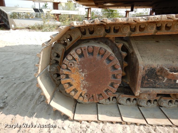 image for item DJ6544 2005 Caterpillar 320C excavator