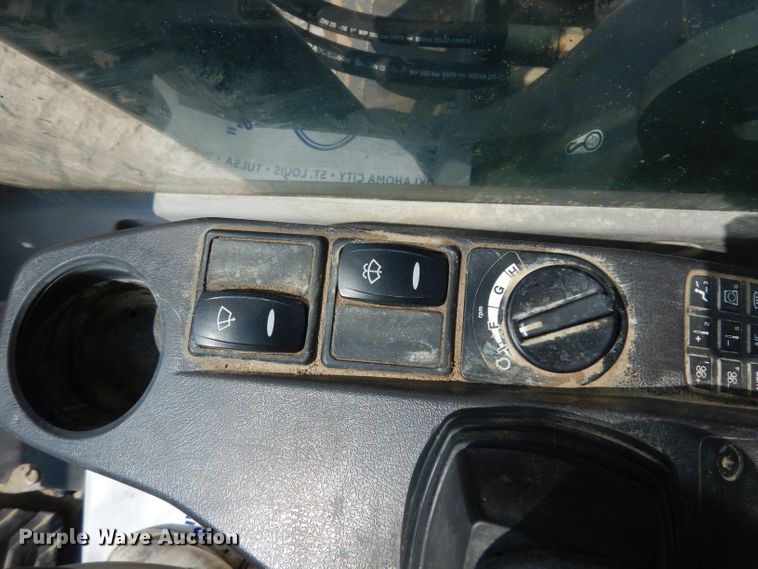 image for item DJ6545 2013 Volvo EC300D  excavator