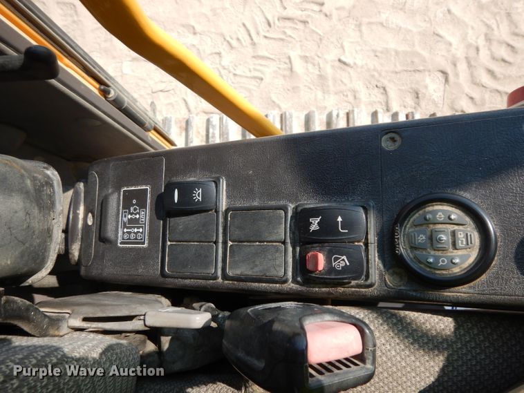 image for item DJ6545 2013 Volvo EC300D  excavator