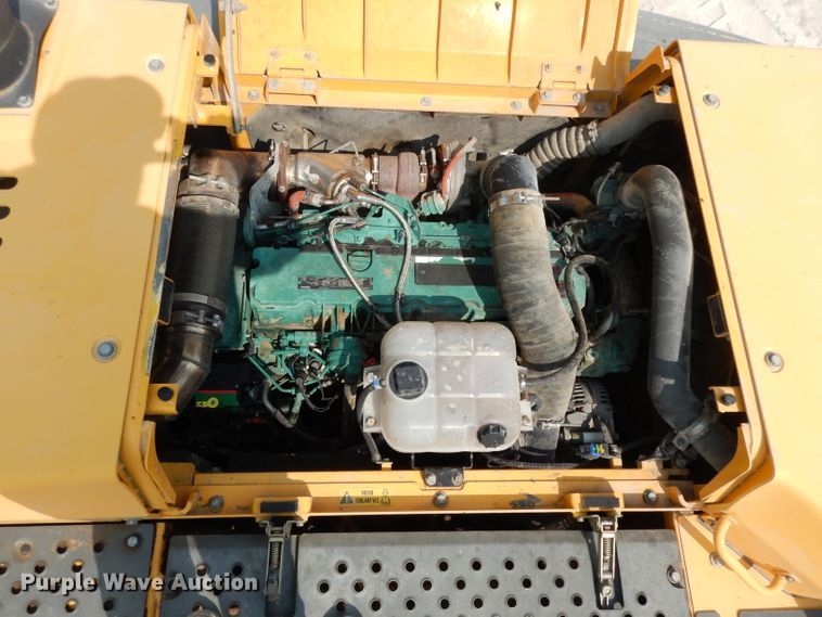 image for item DJ6545 2013 Volvo EC300D  excavator