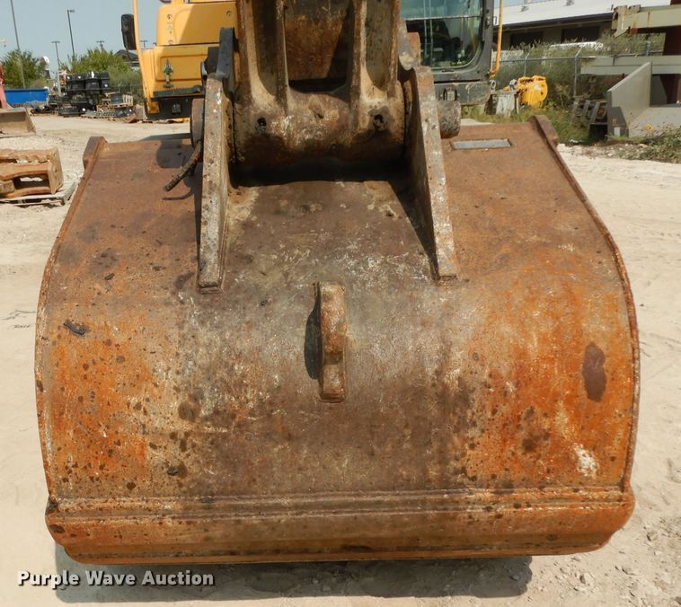 image for item DJ6545 2013 Volvo EC300D  excavator