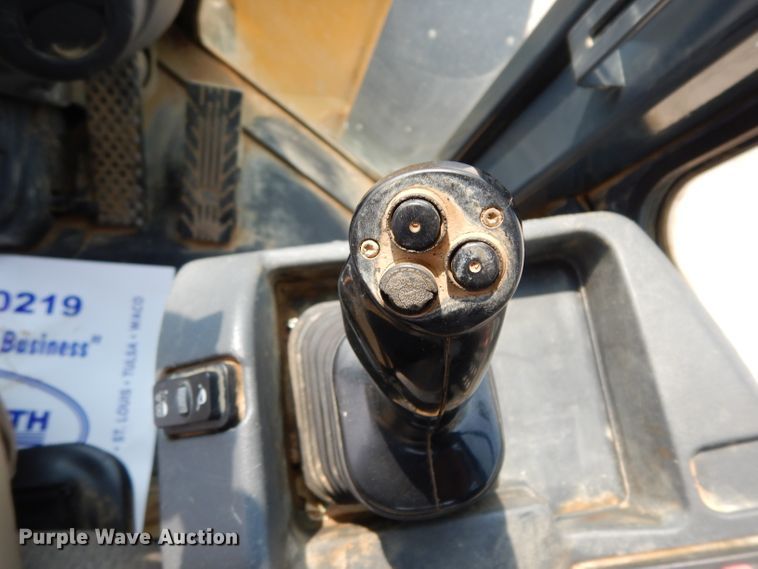 image for item DJ6546 2017 John Deere 644K  wheel loader