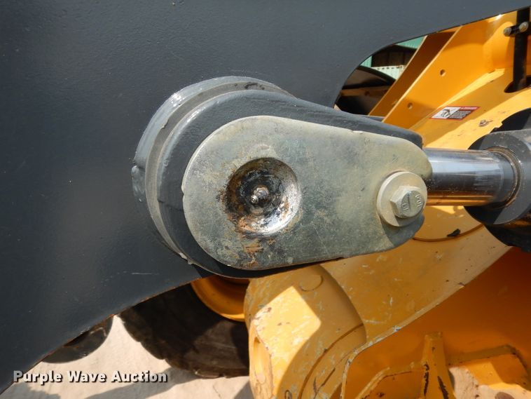 image for item DJ6546 2017 John Deere 644K  wheel loader