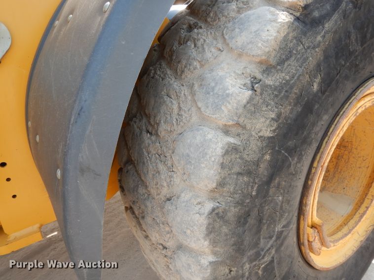 image for item DJ6546 2017 John Deere 644K  wheel loader