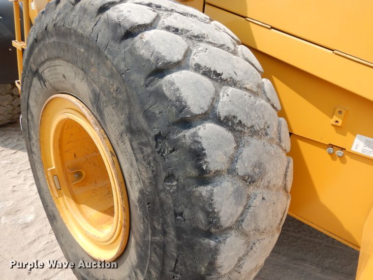 image for item DJ6546 2017 John Deere 644K  wheel loader