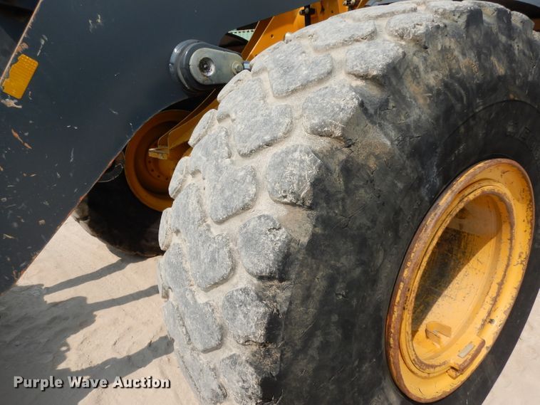 image for item DJ6546 2017 John Deere 644K  wheel loader