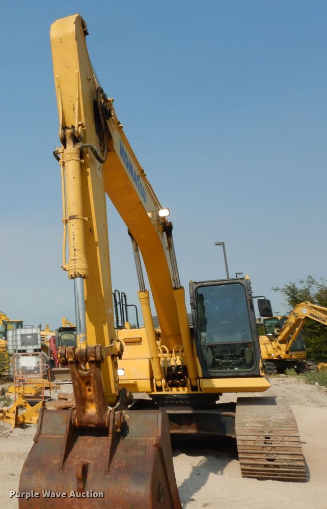 image for item DJ6547 2013 Komatsu PC240LC-10  excavator