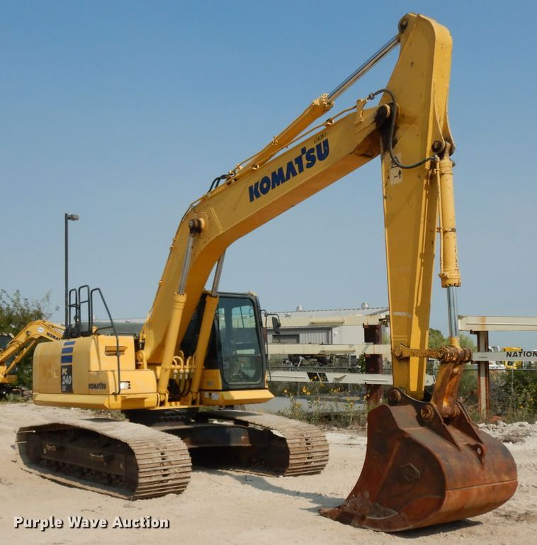 image for item DJ6547 2013 Komatsu PC240LC-10  excavator