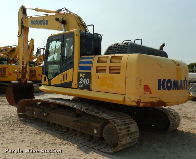 image for item DJ6547 2013 Komatsu PC240LC-10  excavator