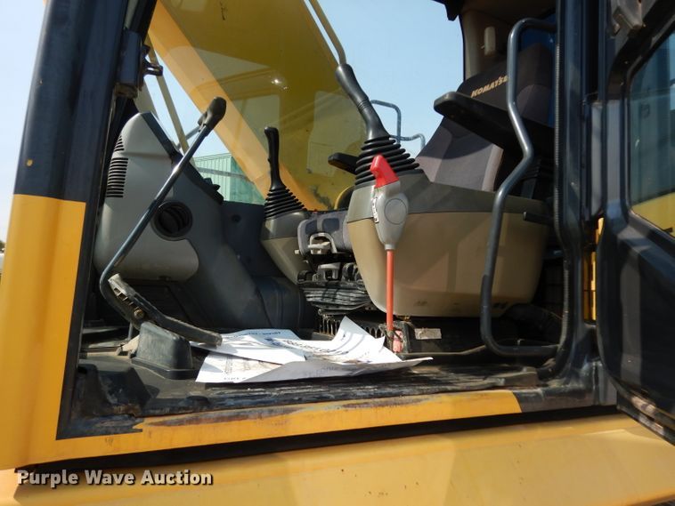 image for item DJ6547 2013 Komatsu PC240LC-10  excavator