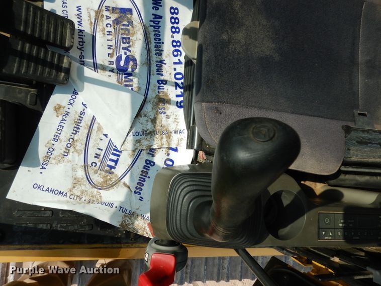 image for item DJ6547 2013 Komatsu PC240LC-10  excavator