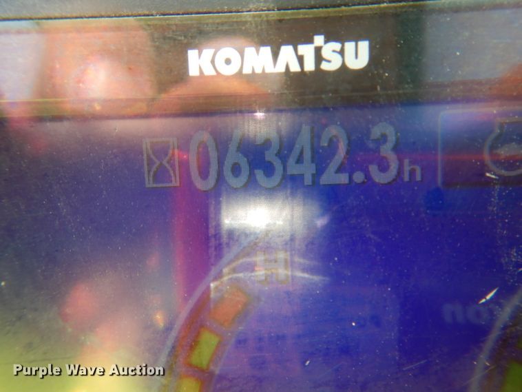 image for item DJ6547 2013 Komatsu PC240LC-10  excavator