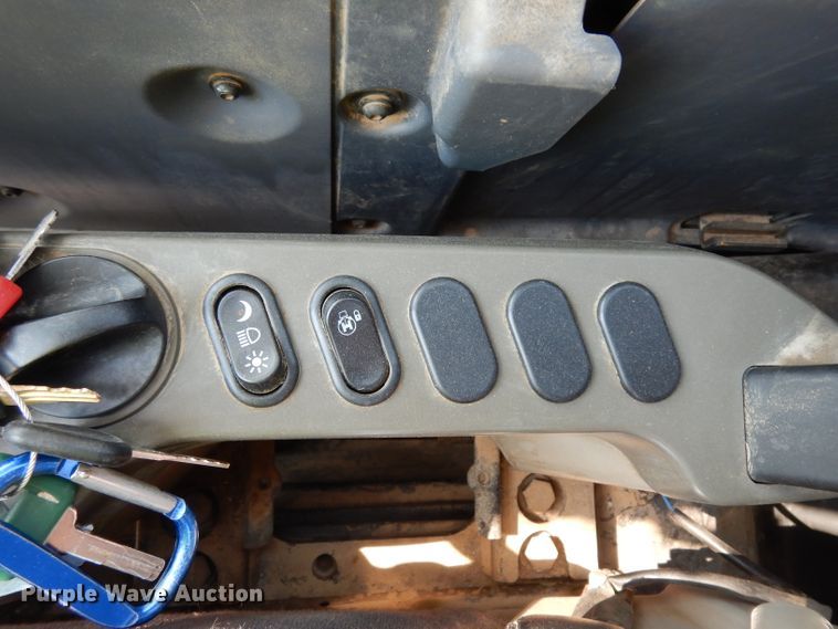 image for item DJ6547 2013 Komatsu PC240LC-10  excavator