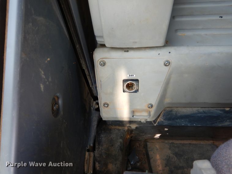 image for item DJ6547 2013 Komatsu PC240LC-10  excavator