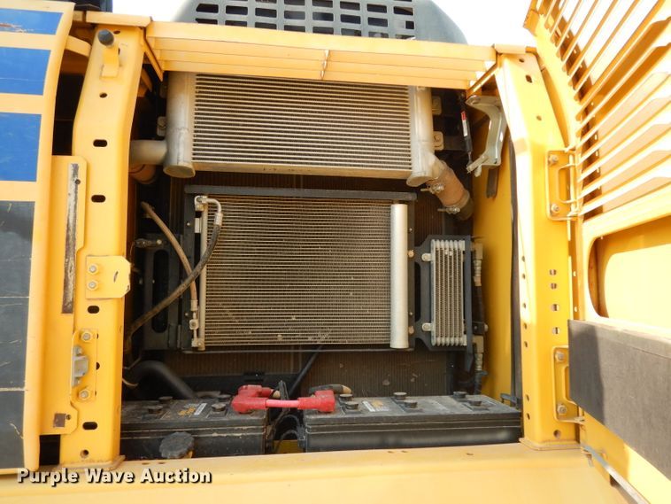 image for item DJ6547 2013 Komatsu PC240LC-10  excavator