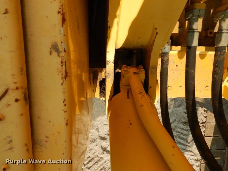 image for item DJ6547 2013 Komatsu PC240LC-10  excavator