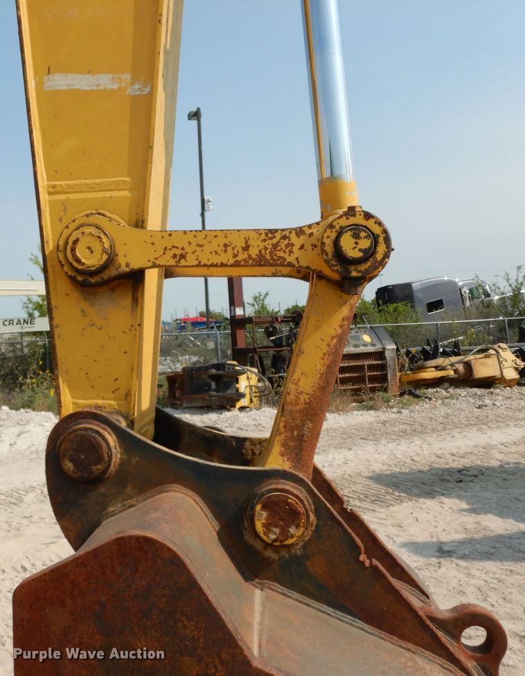 image for item DJ6547 2013 Komatsu PC240LC-10  excavator