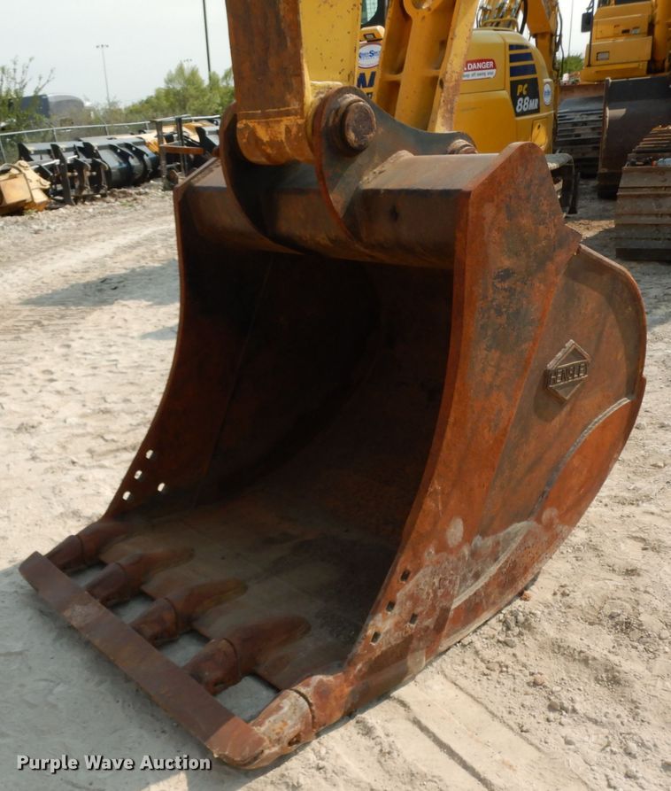 image for item DJ6547 2013 Komatsu PC240LC-10  excavator