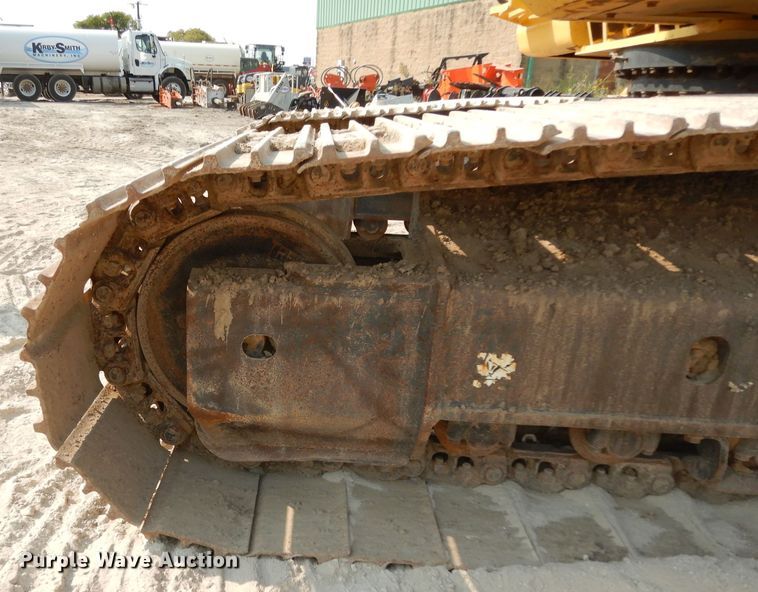 image for item DJ6547 2013 Komatsu PC240LC-10  excavator