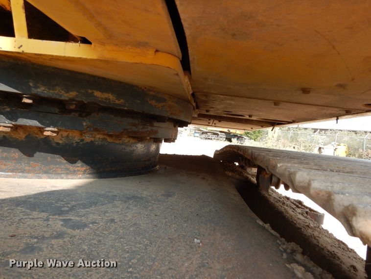 image for item DJ6547 2013 Komatsu PC240LC-10  excavator