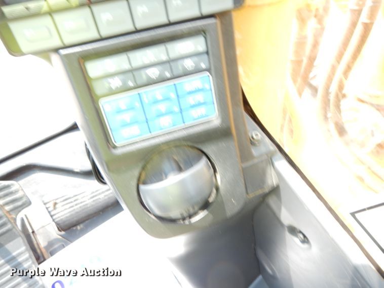 image for item DJ6548 2016 Komatsu PC360LC-11  excavator