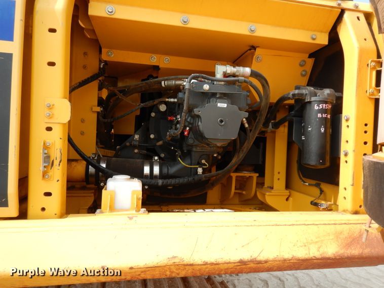 image for item DJ6548 2016 Komatsu PC360LC-11  excavator