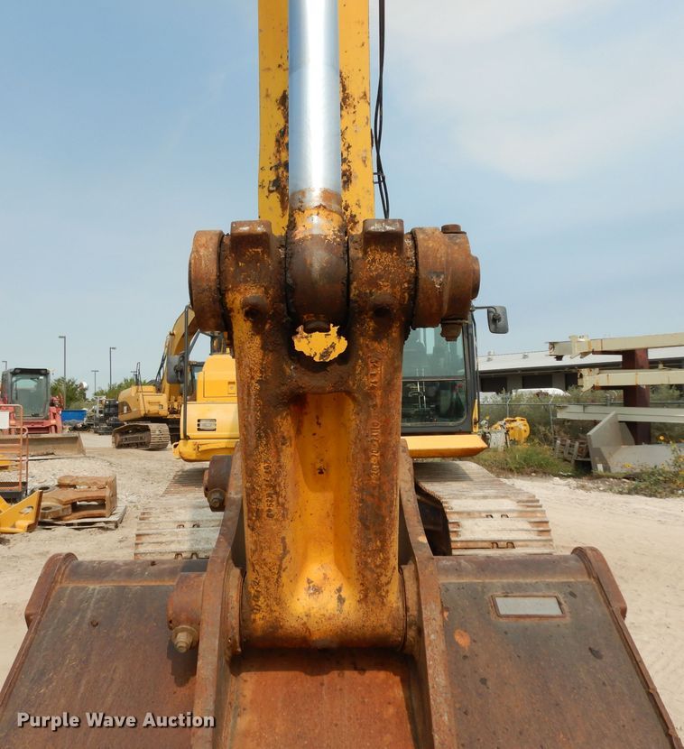 image for item DJ6548 2016 Komatsu PC360LC-11  excavator