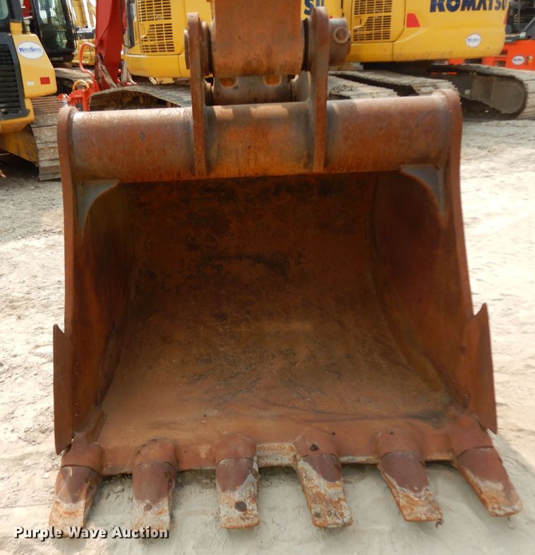 image for item DJ6548 2016 Komatsu PC360LC-11  excavator