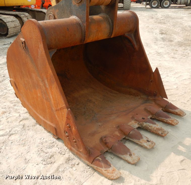 image for item DJ6548 2016 Komatsu PC360LC-11  excavator