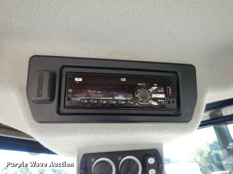 image for item DJ6549 2016 Caterpillar 966M  wheel loader