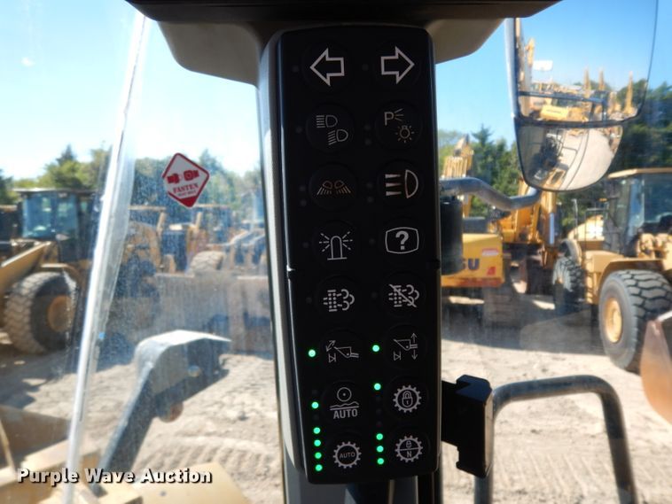 image for item DJ6549 2016 Caterpillar 966M  wheel loader