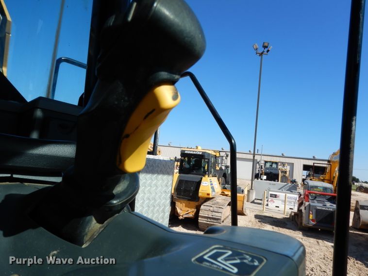 image for item DJ6549 2016 Caterpillar 966M  wheel loader