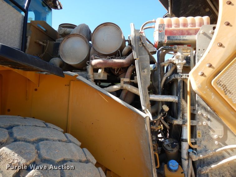 image for item DJ6549 2016 Caterpillar 966M  wheel loader