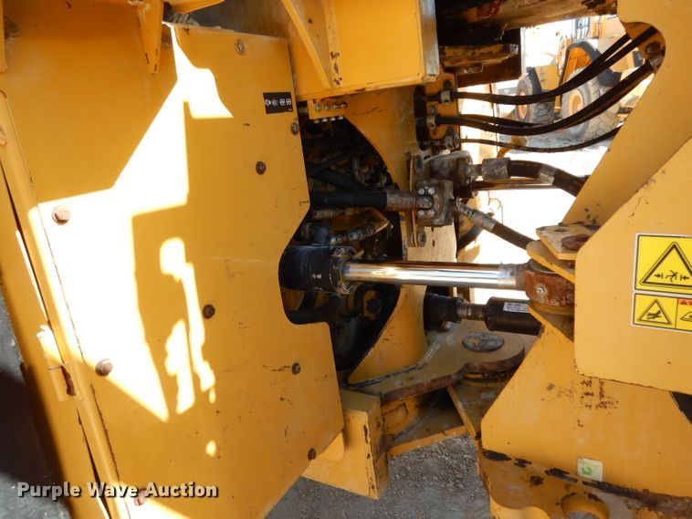 image for item DJ6549 2016 Caterpillar 966M  wheel loader