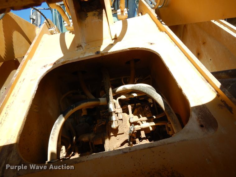 image for item DJ6549 2016 Caterpillar 966M  wheel loader