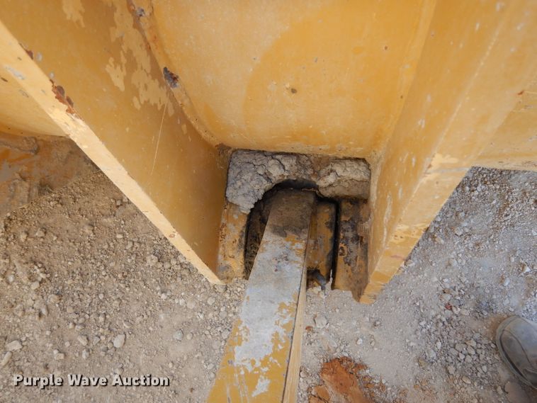 image for item DJ6549 2016 Caterpillar 966M  wheel loader