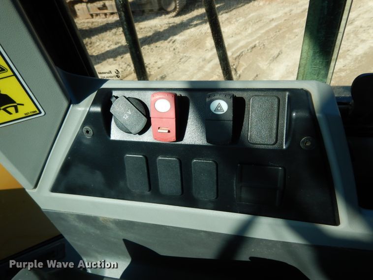 image for item DJ6551 2014 Caterpillar 972M  wheel loader